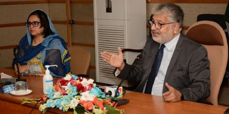 Pakistan's Higher Education Commission (HEC) and universities have committed to mobilizing additional resources for immediate, mid-term, and long-term relief for flood-affected areas. On Monday, vice chancellors of public sector universities met online. Chairman of the HEC, Dr. Mukhtar Ahmed, thanked universities for taking immediate steps to assist flood-affected residents. Pakistan's higher education sector has always responded to natural disasters, whether it was the 2005 earthquake, 2010 floods, or the issue of internally displaced persons (IDPs). In his address, the Chairman urged the university leadership to categorize their efforts into immediate, mid-term, and long-term plans. The provision of food, clothing, and shelter for the affected people should be of the utmost priority, along with medical camps planned by medical universities and respective services of agriculture, engineering, and veterinary universities, etc., which a few universities are already in the process of doing. In order to identify issues and solve them, Dr. Mukhtar urged stronger collaboration among universities of similar disciplines. In addition, he asked universities to establish clusters for food security, health and nutrition, livestock (including fisheries and poultry), and infrastructure. According to the Chairman, the HEC's IT division has been instructed to create a web portal for universities to share information mutually so that all activities in the higher education sector for flood-affected areas can be coordinated. Additionally, he requested that the Rector Virtual University establish a centralized database integrated with the portal to facilitate data collection and information sharing. Students from the affected areas should not be denied education because of their inability to pay fees at any university. It was requested that university heads defer tuition and hostel fees for deserving students so that there would be no disruption to their education. University employees, especially lower-level employees, were asked to contribute at least one day's salary to flood relief, subject to their consent. HEC will also establish a live audited account for the collection of donations and sustained rehabilitation of flood-affected people across the country, attendees were informed.